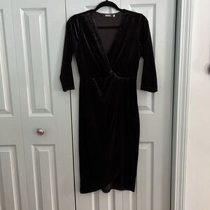 WithLife Black Velvet V-Neck Wrap Midi Dress Medium 3/4 Sleeve Witchy Whimsigoth